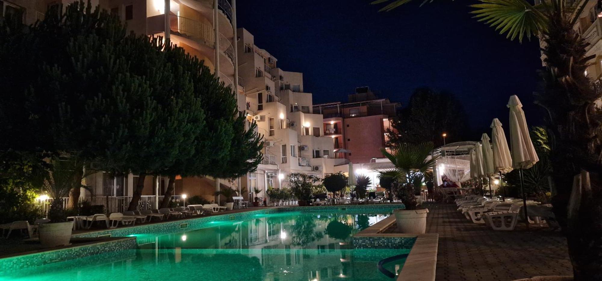 Vanilla Garden Apartments Sunny Beach Ngoại thất bức ảnh