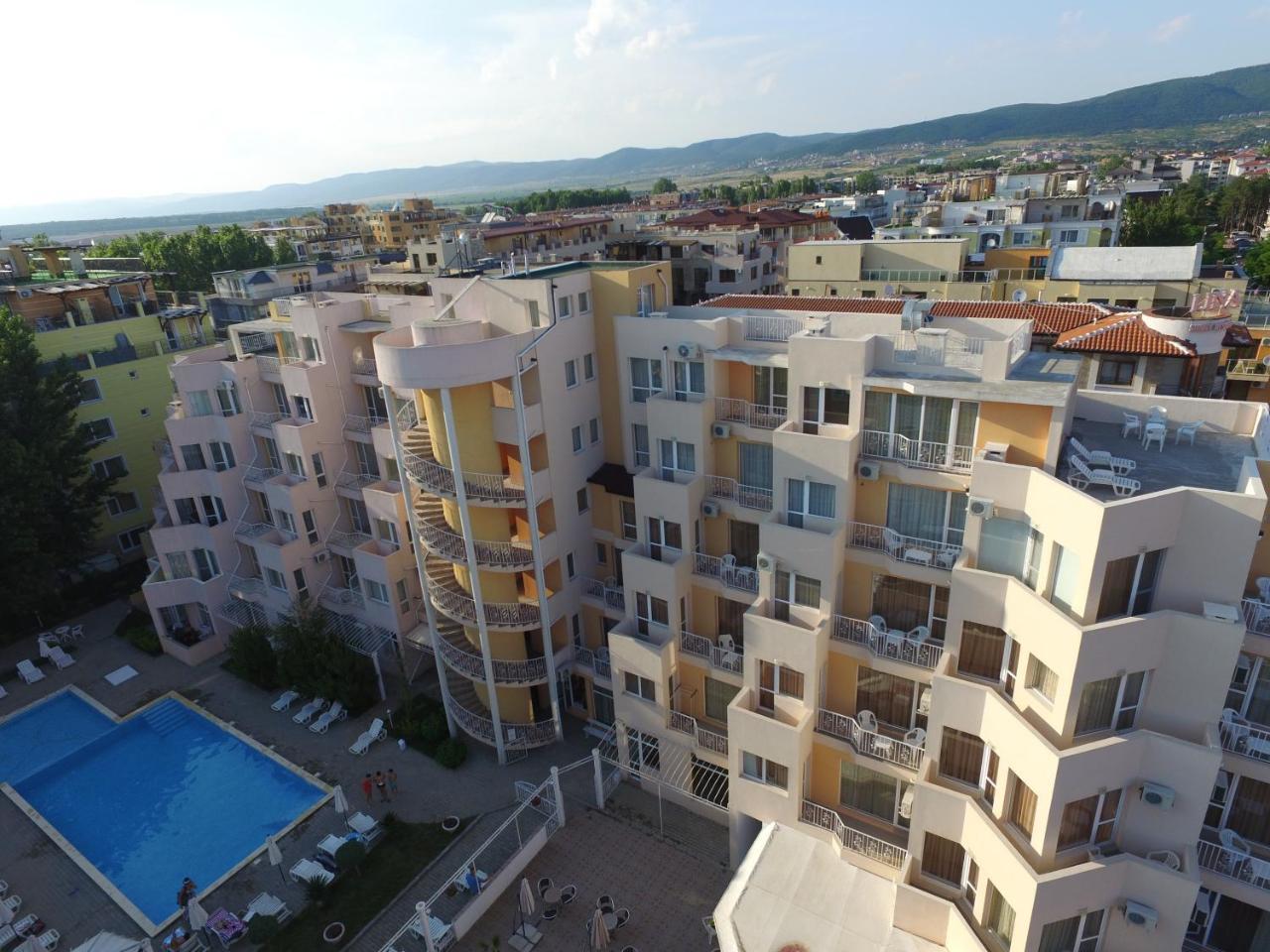 Vanilla Garden Apartments Sunny Beach Ngoại thất bức ảnh