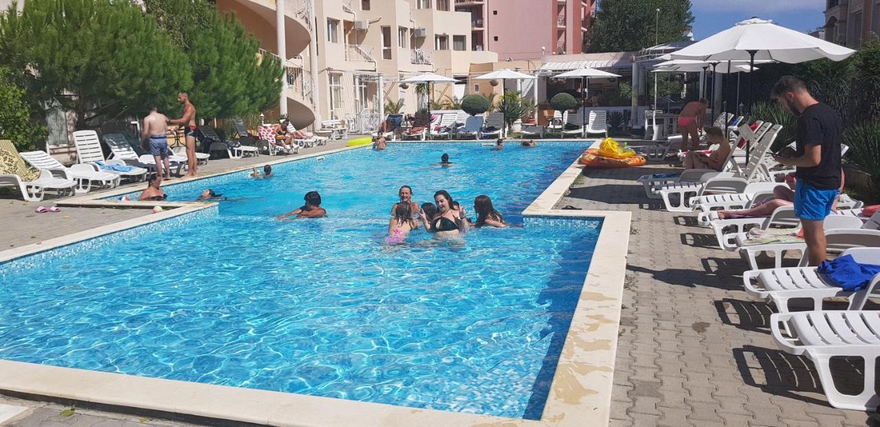 Vanilla Garden Apartments Sunny Beach Ngoại thất bức ảnh