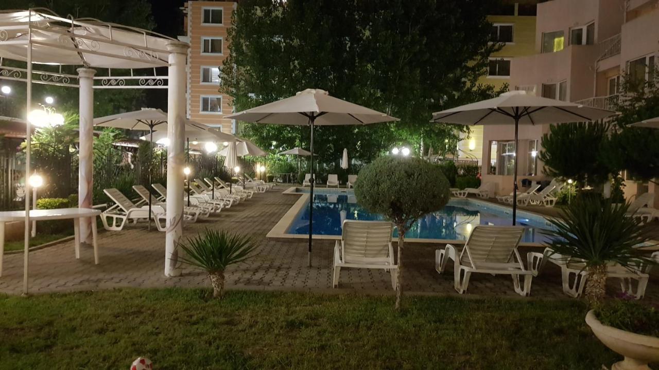 Vanilla Garden Apartments Sunny Beach Ngoại thất bức ảnh