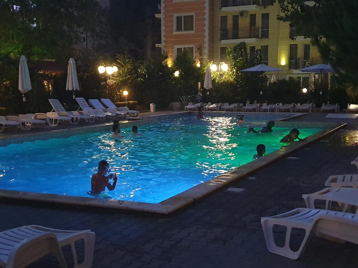 Vanilla Garden Apartments Sunny Beach Ngoại thất bức ảnh